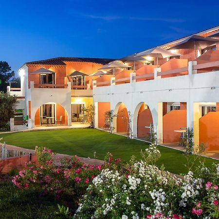 Les Pins Blancs En Provence Hotell Le Muy Eksteriør bilde