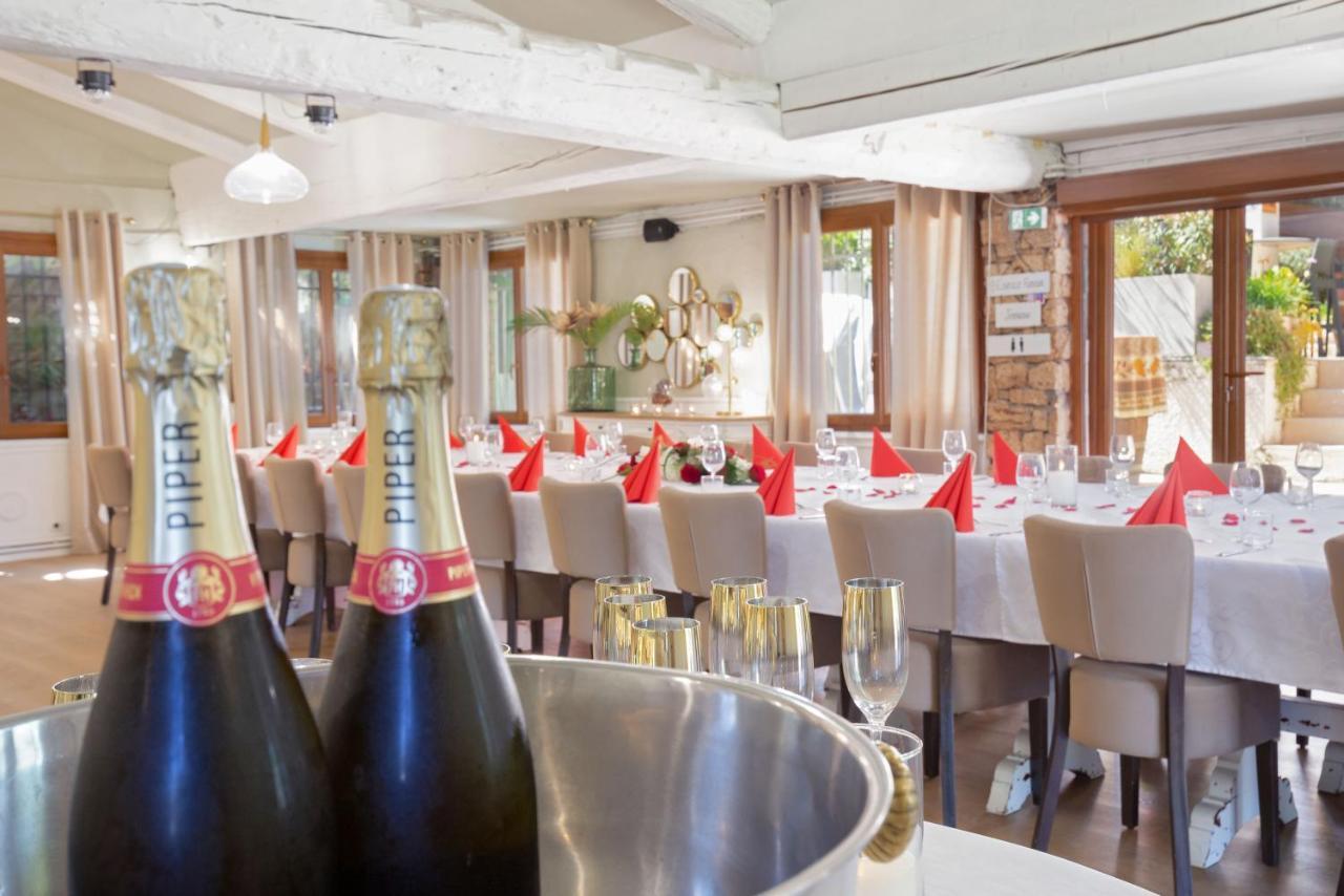 Les Pins Blancs En Provence Hotell Le Muy Eksteriør bilde