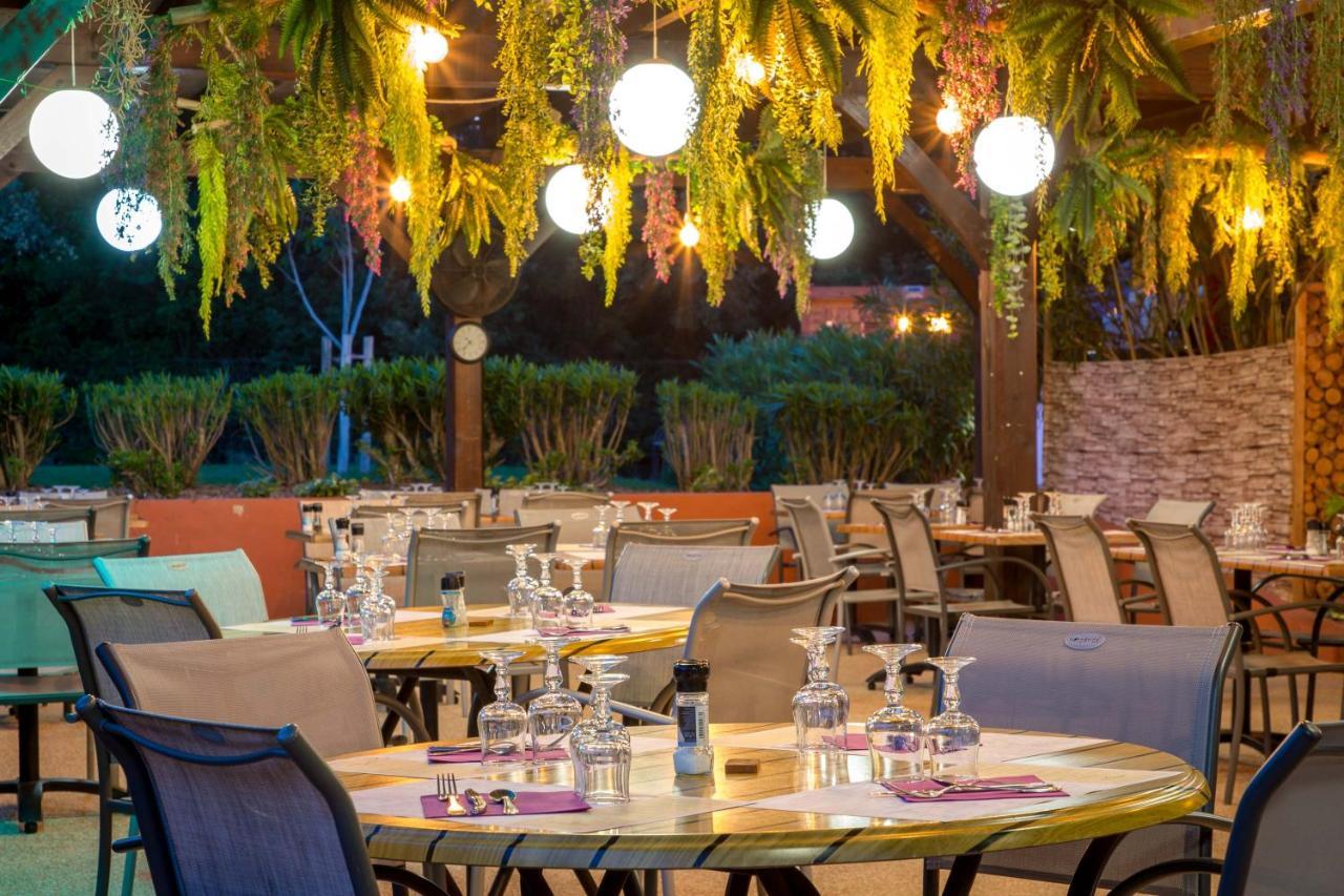 Les Pins Blancs En Provence Hotell Le Muy Eksteriør bilde