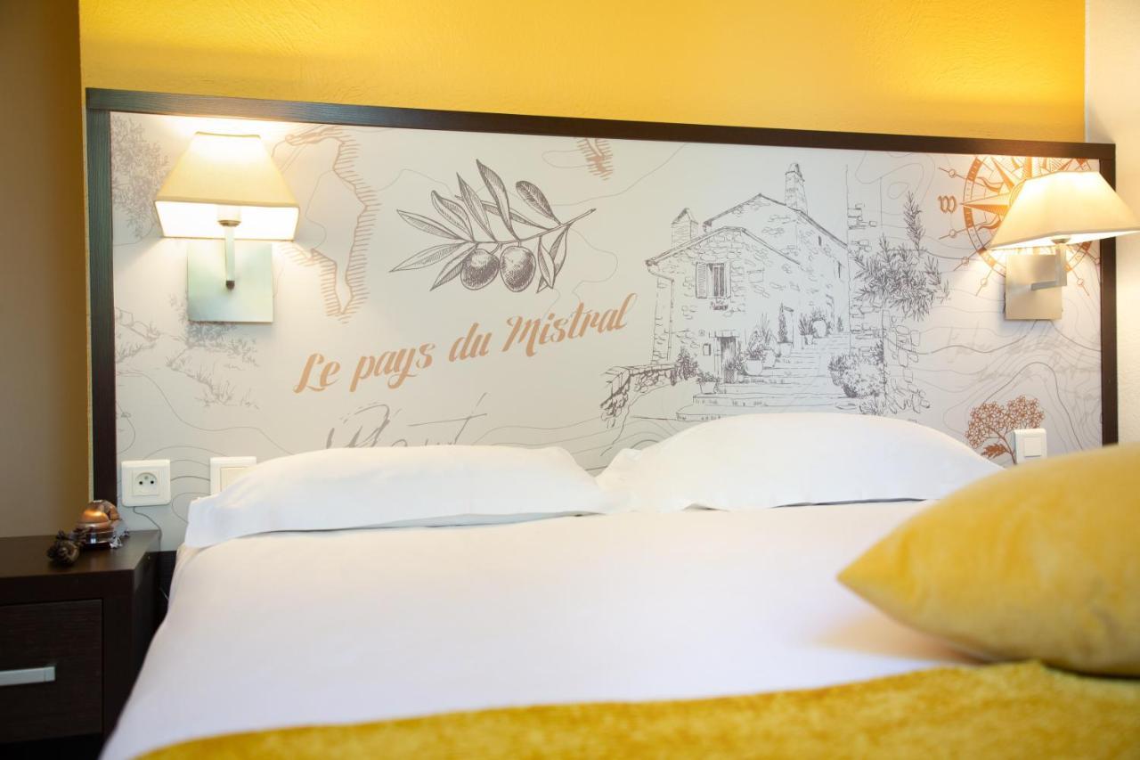 Les Pins Blancs En Provence Hotell Le Muy Eksteriør bilde