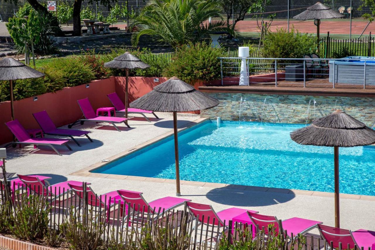 Les Pins Blancs En Provence Hotell Le Muy Eksteriør bilde