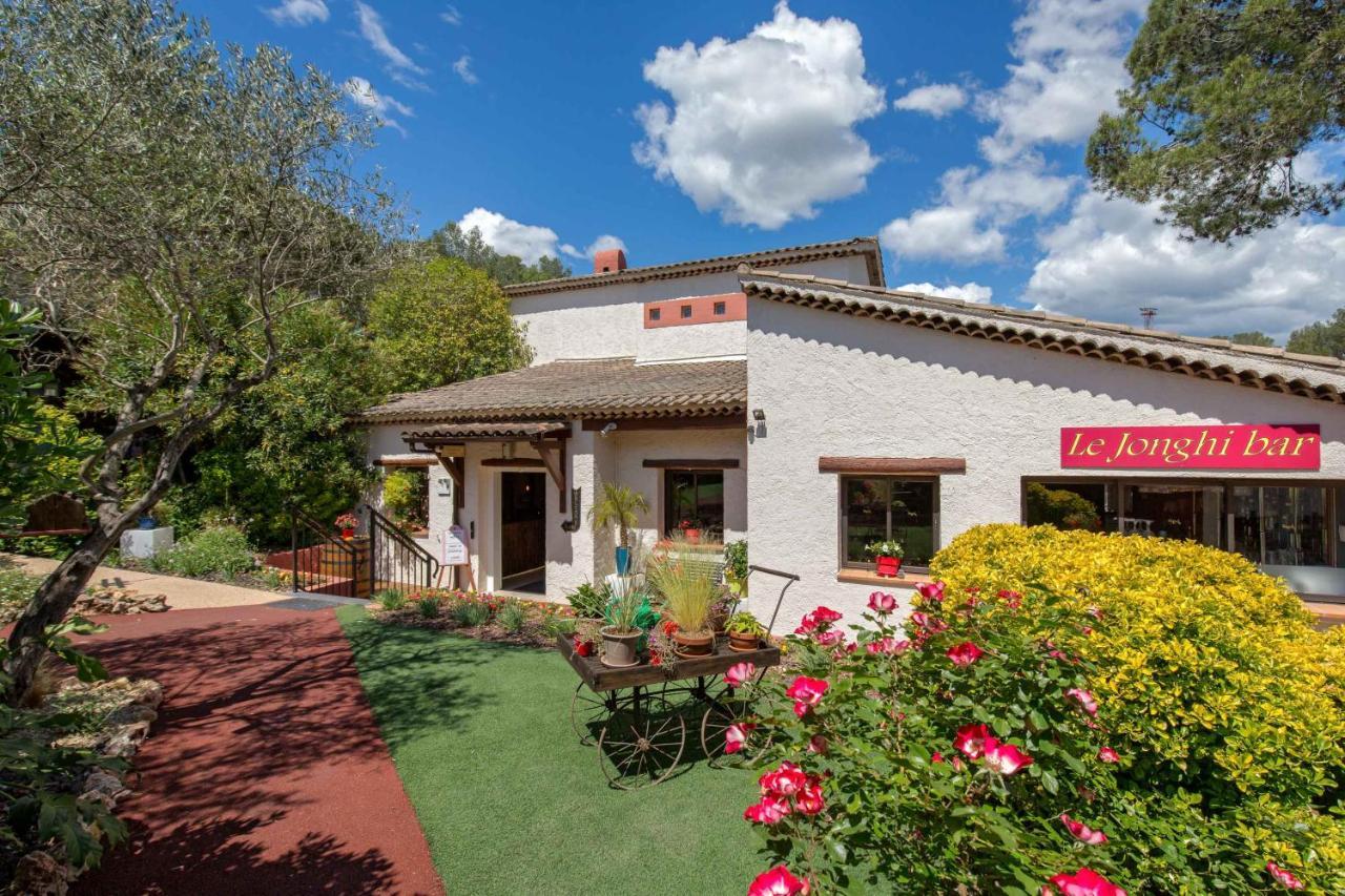 Les Pins Blancs En Provence Hotell Le Muy Eksteriør bilde