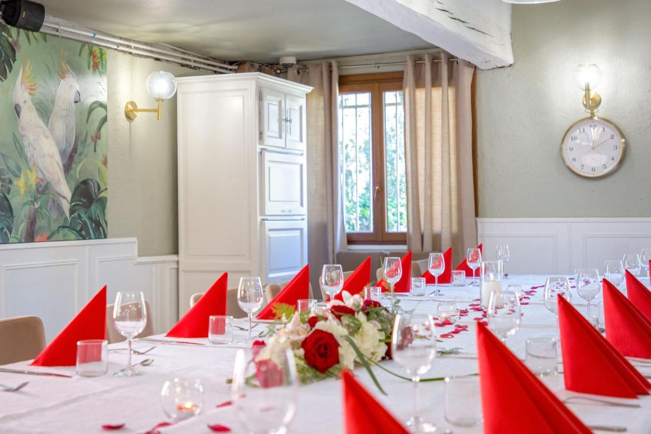 Les Pins Blancs En Provence Hotell Le Muy Eksteriør bilde