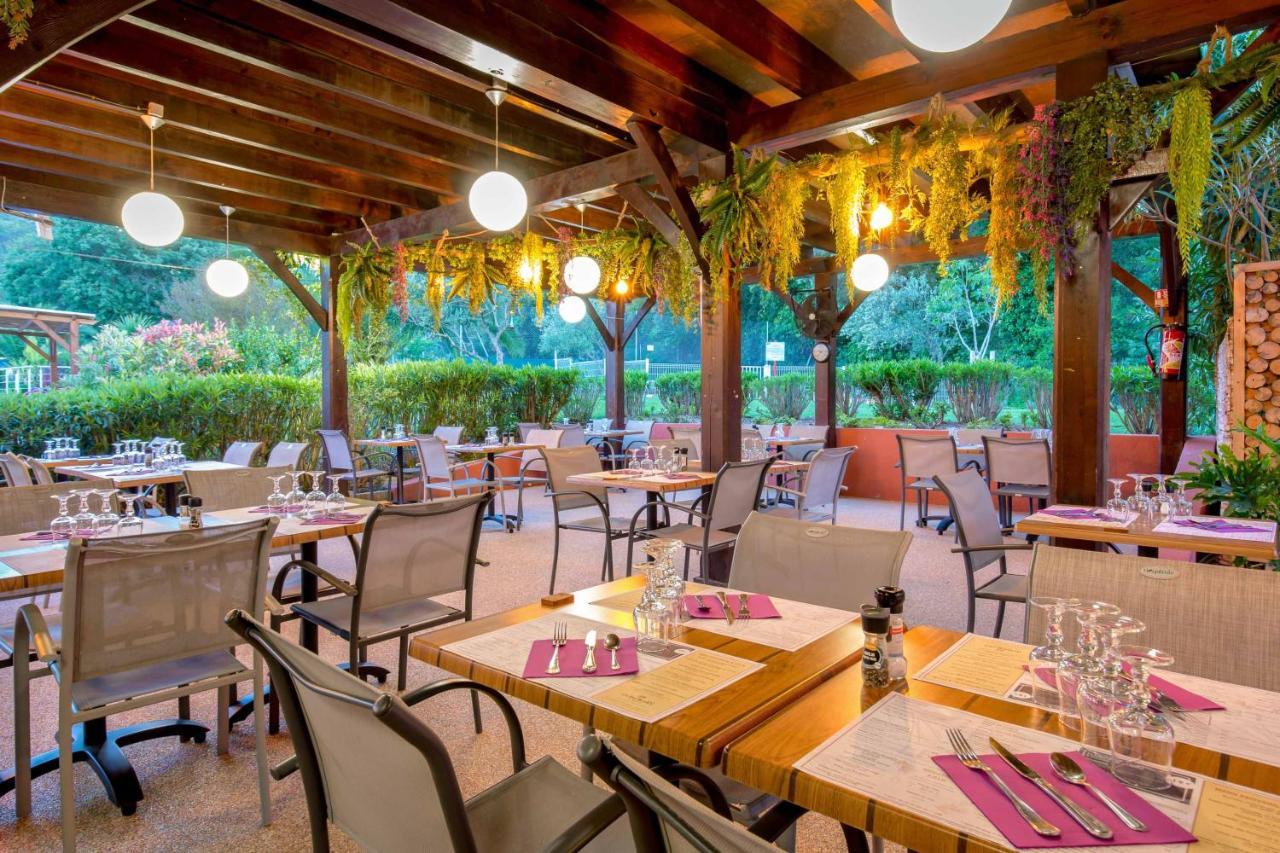 Les Pins Blancs En Provence Hotell Le Muy Eksteriør bilde